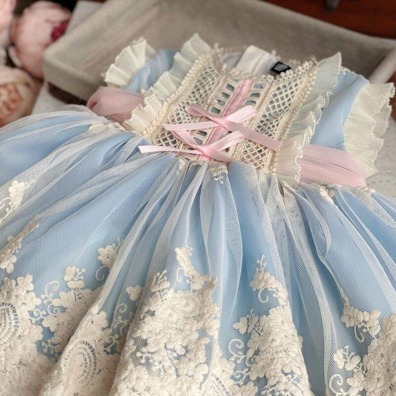 Baby blue 2024 spanish dress