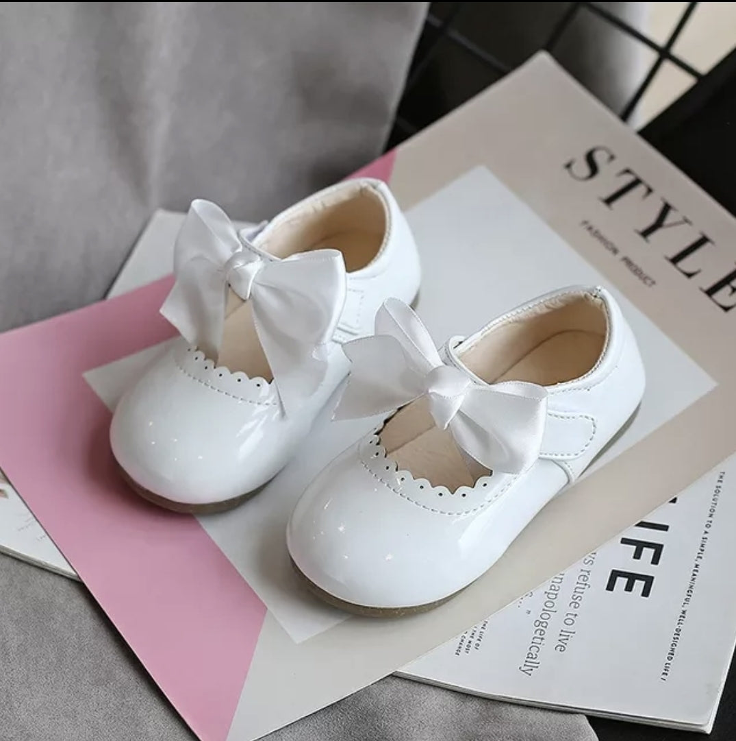 White 2025 princess shoes