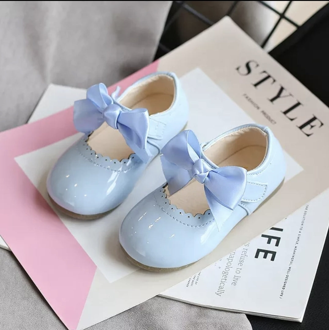 Girls light sale blue shoes